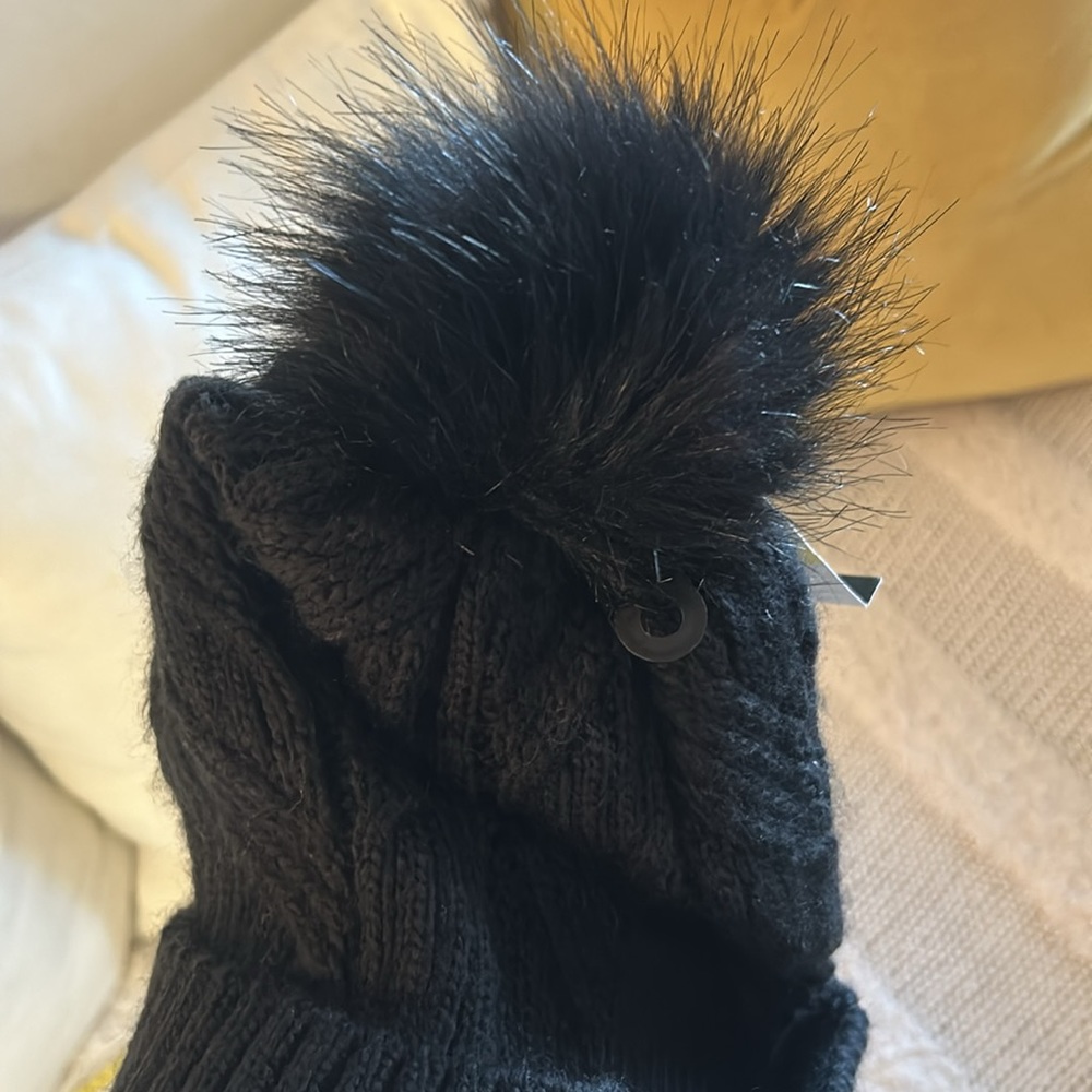 HAT - Picture 4 of 4